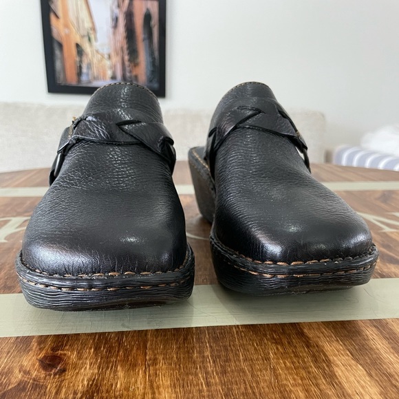 Born Hand Crafted Braydon Leather Slip On Clogs - Picture 2 of 9